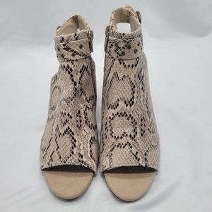 Baretraps Reining Sandstone Snake Print Booties